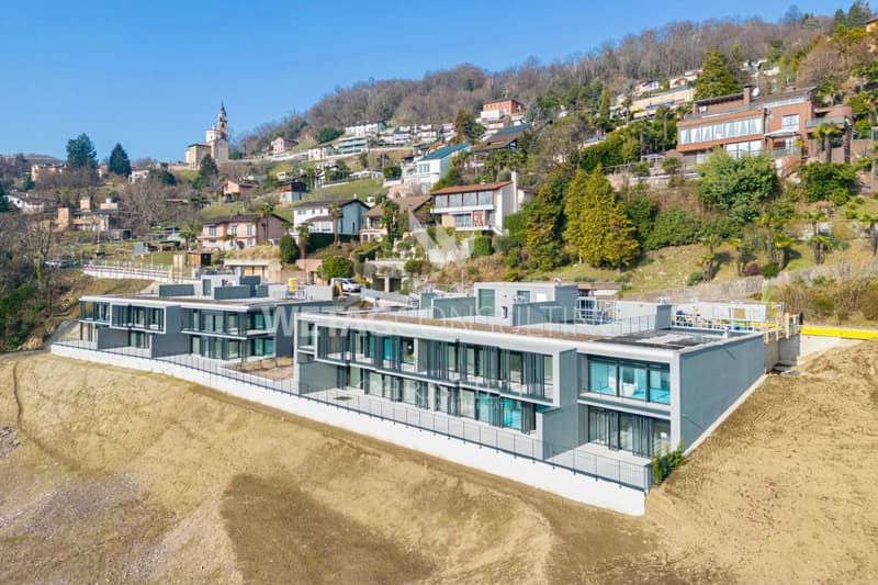 Lugano-Carona : appartement duplex moderne avec vue spectaculaire sur le lac de Lugano à vendre (1)