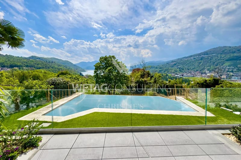 Lugano-Muzzano : villa spacieuse avec piscine & vue sur le lac de Lugano à vendre (6)