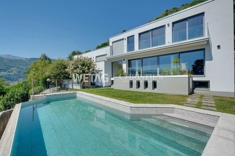 Lugano-Muzzano: spacious villa with pool & lake view for sale (1)