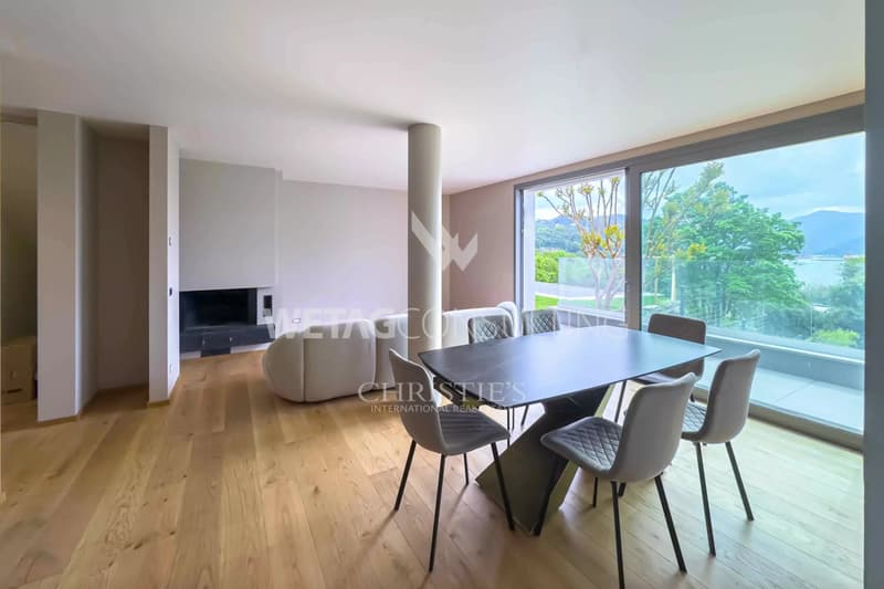Lugano-Muzzano : villa spacieuse avec piscine & vue sur le lac de Lugano à vendre (11)