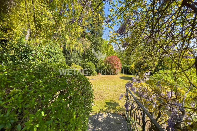 Villa mediterranea da ristrutturare in posizione ideale con vista lago a 180 gradi a Ronco sopra Ascona in vendita (9)