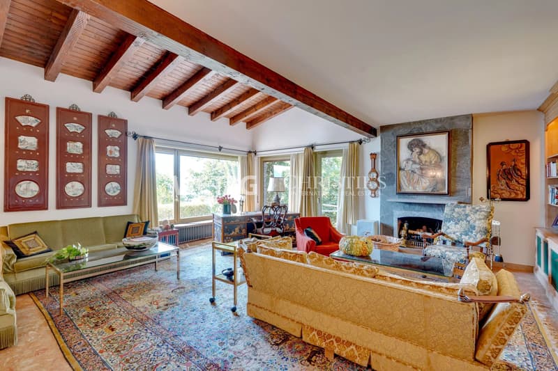 Zu renovierende mediterrane Villa an Toplage mit 180 Seeblick in Ronco sopra Ascona zu verkaufen (6)