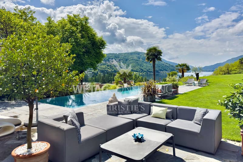 Lugano-Agno: Villa elegante con piscina infinity panoramica, sauna &amp; vista ampia sul lago di Lugano in vendita (6)