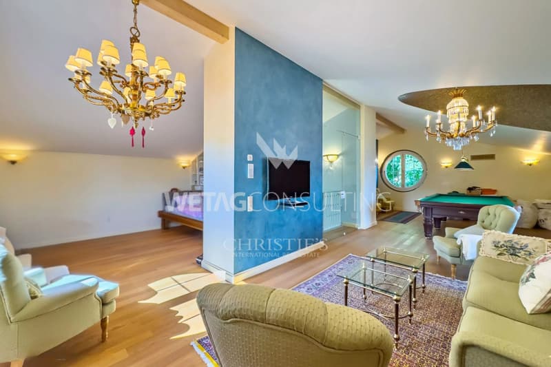 Villa de luxe exclusive avec piscine extérieure et espace bien-être à vendre à Orselina (10)