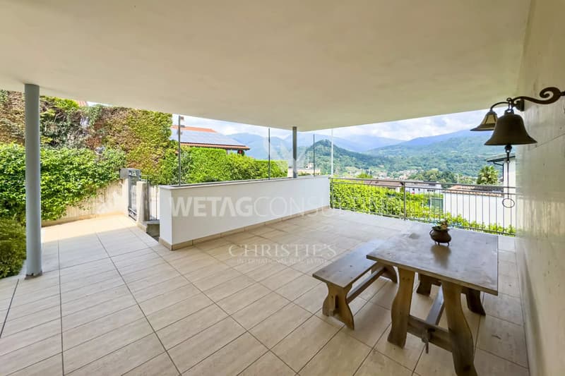Lugano-Gravesano : Villa moderne avec grande terrasse &amp; sauna à vendre (10)