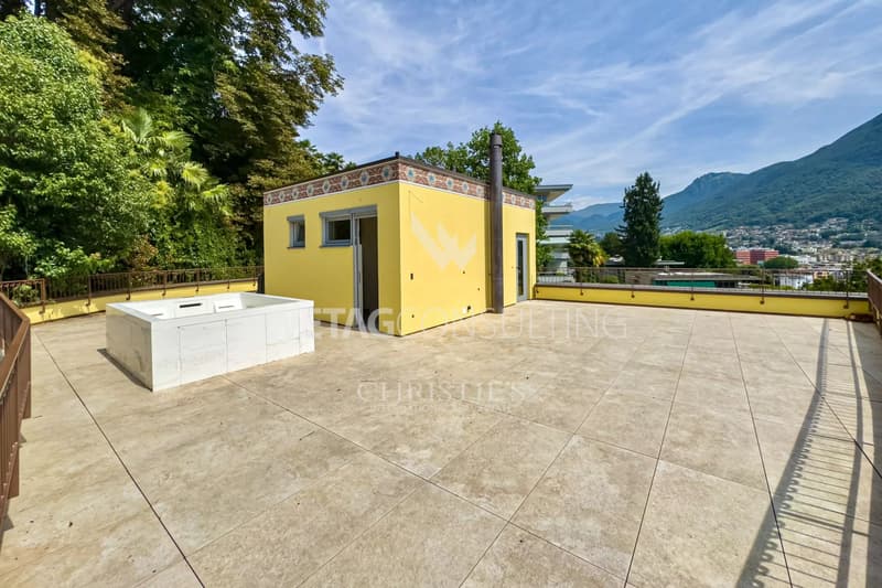 Villa élégante, complètement rénovée à Lugano avec whirlpool sur la terrasse du toit à vendre (2)