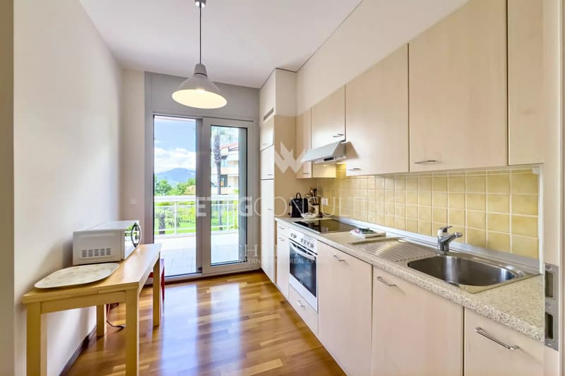 Lugano-Aldesago : appartement confortable avec une vue lac magnifique à vendre, également utilisable comme résidence secondaire (4)