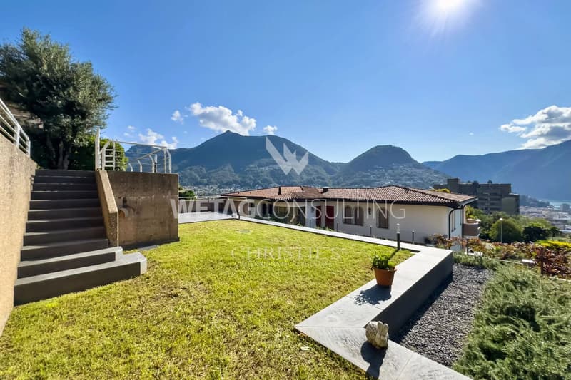 À Lugano : Villa en rangée élégante avec jardin privé &amp; vue sur le lac, à vendre, également utilisable comme résidence secondaire (12)