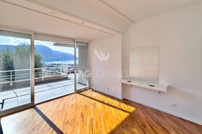 À Lugano : Villa en rangée élégante avec jardin privé &amp; vue sur le lac, à vendre, également utilisable comme résidence secondaire (10)