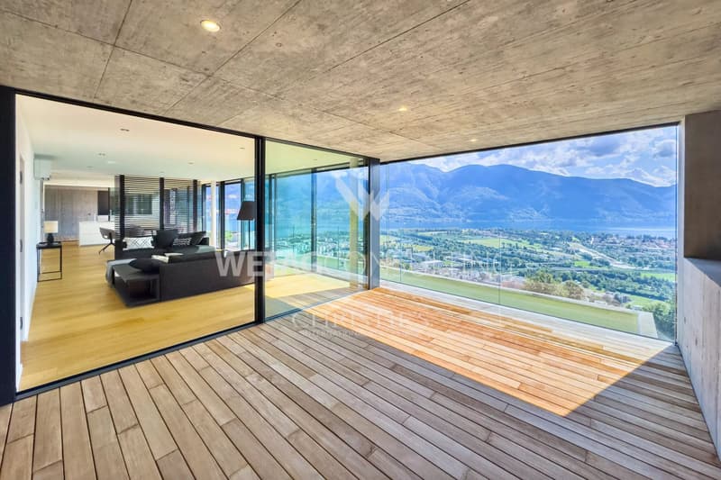 Modern Penthouse with Panoramic View for Sale in Locarno Monti (9)