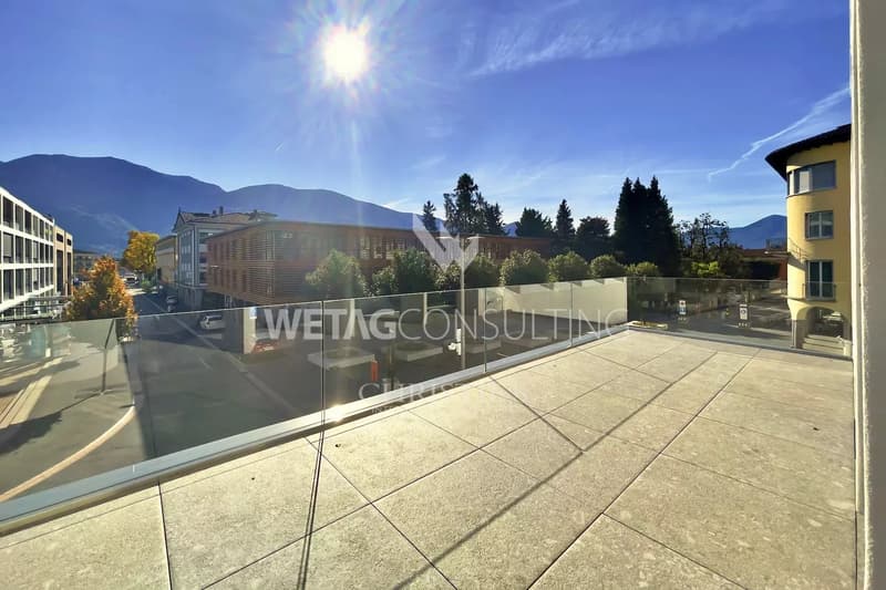 Appartamento moderno e di alta qualità di 3,5 locali con terrazza in vendita ad Ascona (2)