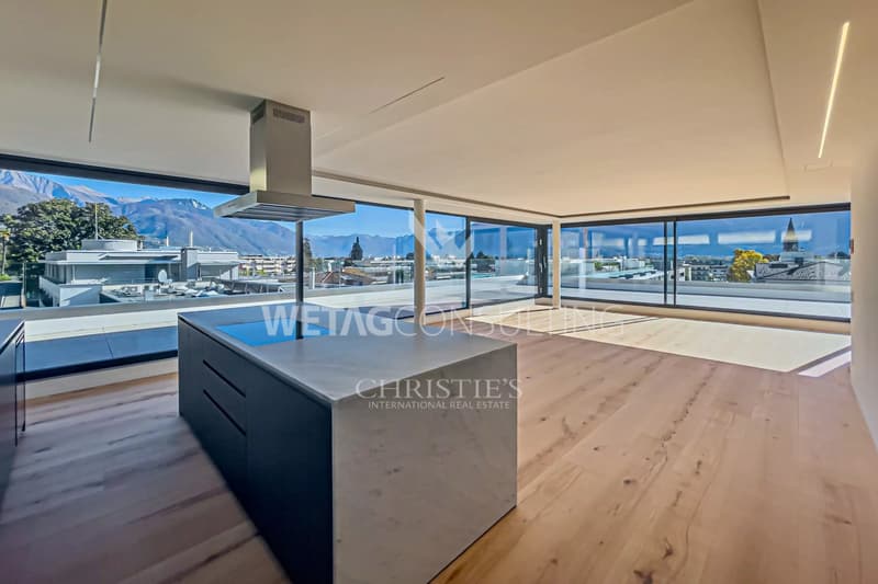 Appartamento penthouse duplex di lusso 5,5 locali con vista sul Lago Maggiore ad Ascona in vendita (4)
