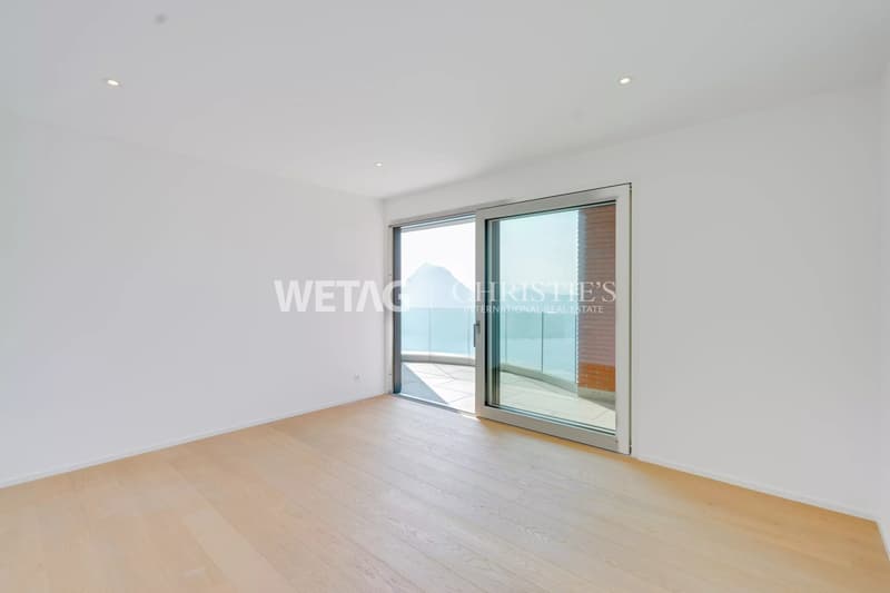 Lugano-Aldesago: Modern semi-detached villa with private garden & lake view for sale, also suitable as a second home (9)