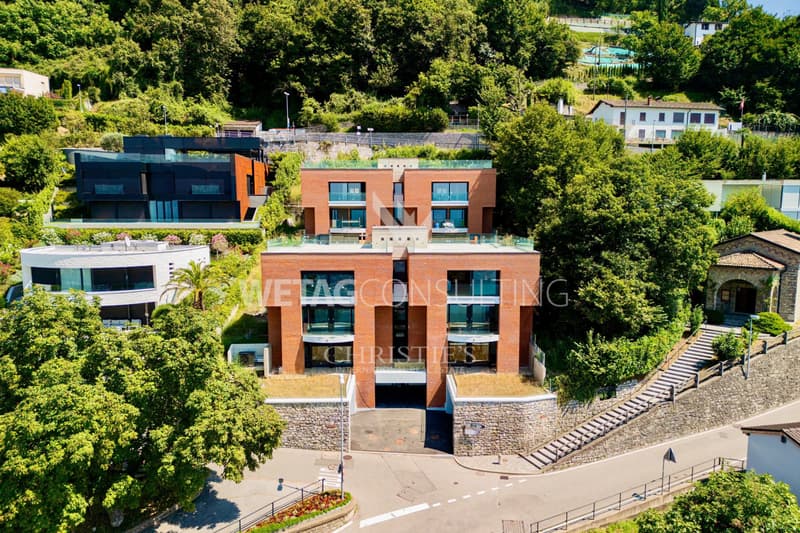 Lugano-Aldesago: Modern semi-detached villa with private garden & lake view for sale, also suitable as a second home (2)