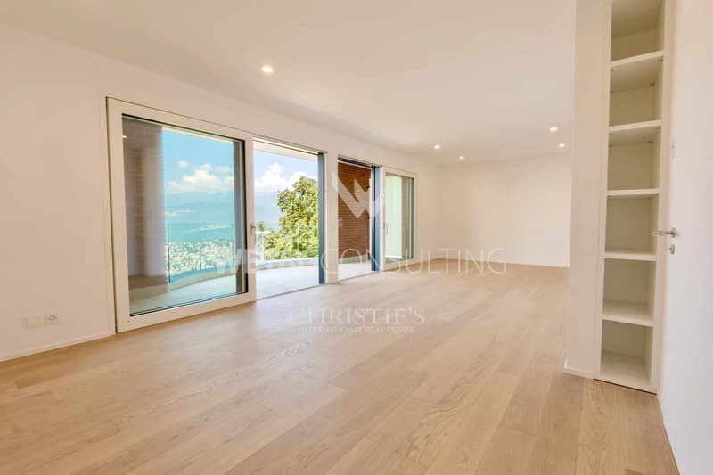 Modern row villa with garden &amp; lake view in Lugano-Aldesago for sale, also suitable as a second home (3)