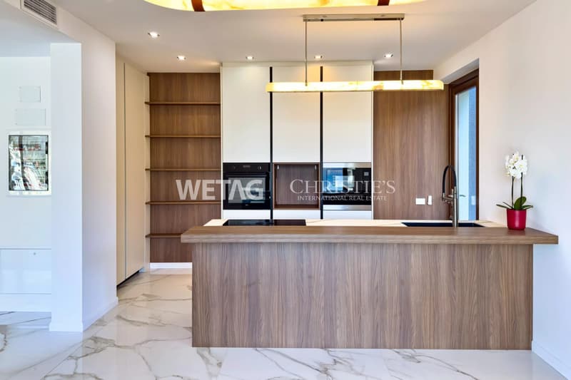 Elegant & modern villa in Campione d'Italia with a wide view of Lake Lugano (4)