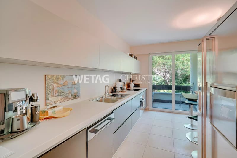 Exclusive and spacious penthouse with panoramic views of the lake in Ascona for sale (5)
