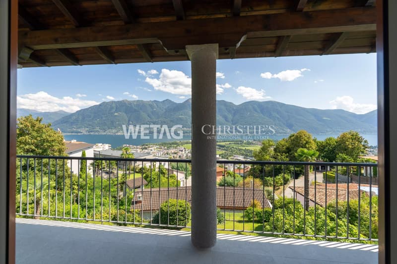 Locarno-Monti: Appartamento esclusivo con terrazza coperta spaziosa & vista panoramica in vendita (2)