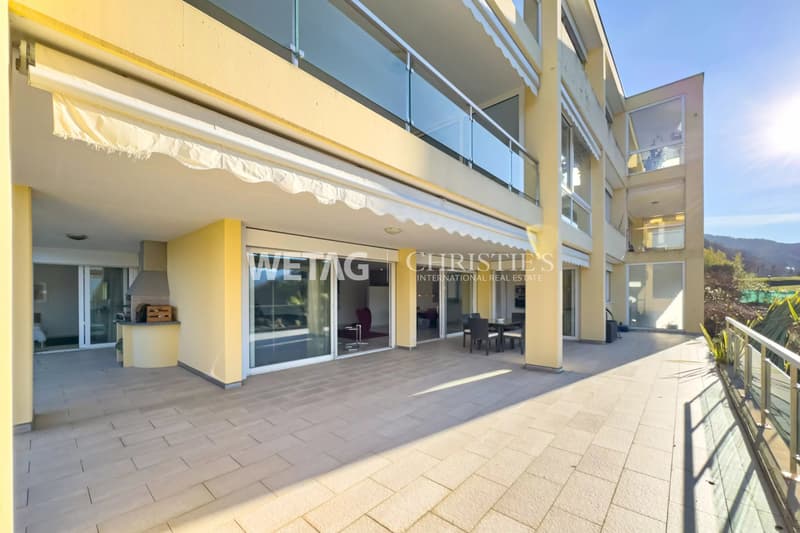 Montagnola: Appartamento con giardino privato & vista lago aperta in vendita, anche disponibile come seconda casa (11)