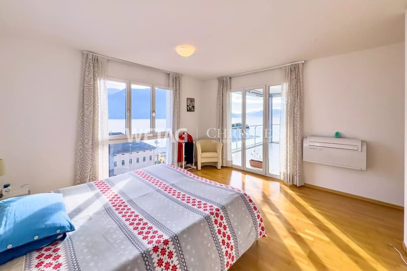 Appartamento mansardato moderno con terrazze spaziose & vista sul Lago Maggiore a Brissago in vendita (5)