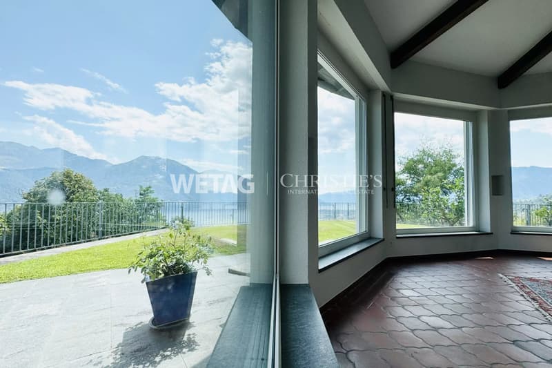 Villa affascinante in stile mediterraneo con giardino e vista lago a Minusio (6)