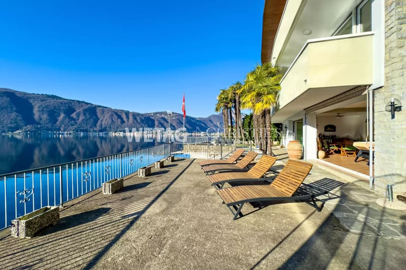 Villa esclusiva in vendita sul lungolago a Lugano-Bissone, con 2 posti barca coperti & 3 alla banchina, possibile come seconda casa (11)