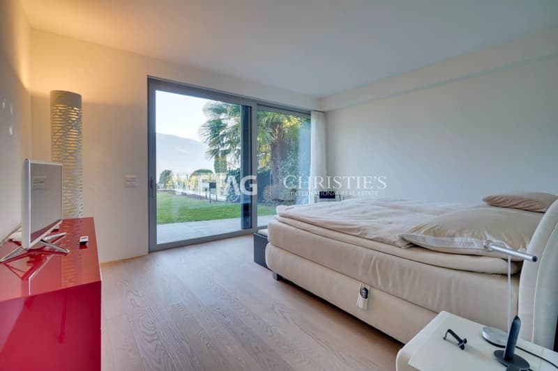 Appartamento duplex di lusso con giardino privato & vista mozzafiato in vendita ad Ascona (5)