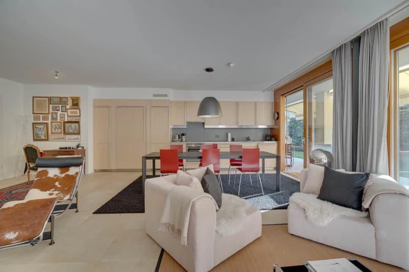 Im Herzen von Ascona, moderne Wohnung mit privatem Garten zu verkaufen (3)