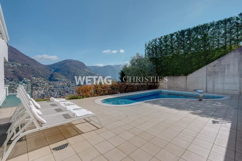 Lugano-Porza: Elegante Wohnung mit Blick auf den Luganersee & privatem Pool  zu verkaufen ? auch als Zweitwohnsitz möglich (8)