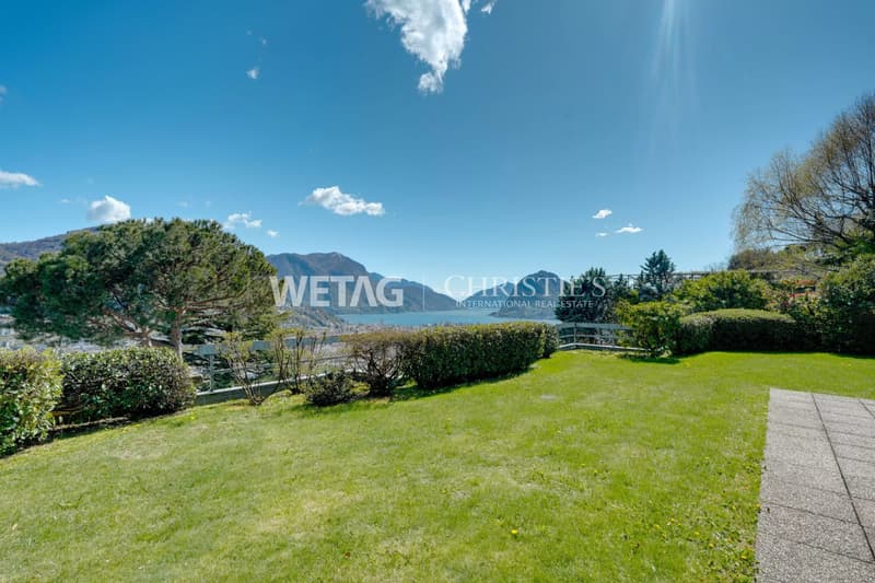 Elegant penthouse apartment in Lugano-Porza with private garden & view of Lake Lugano ? Second home possible (1)