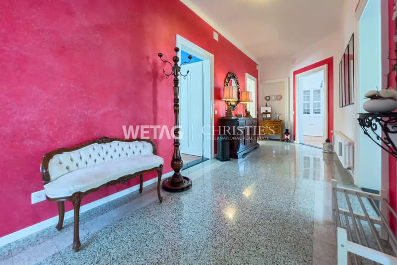 Fully renovated historic villa with large garden in Arbedo for sale (9)