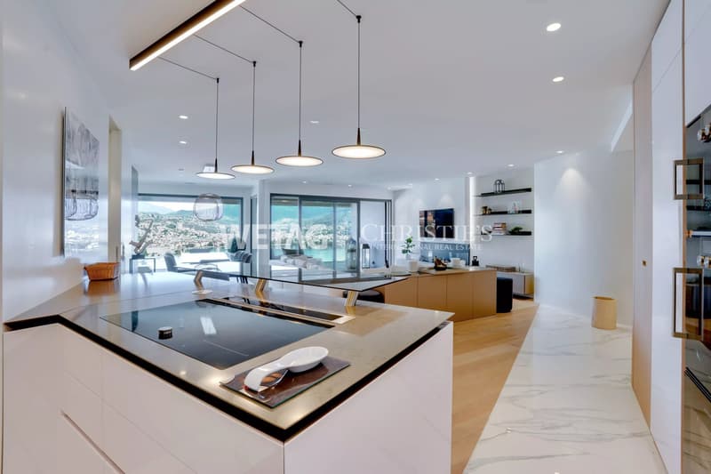 Appartamento attico moderno in vendita a Lugano-Paradiso con una meravigliosa vista sul lago, ideale anche come seconda casa. (4)
