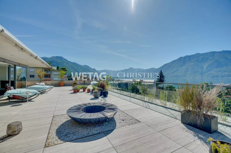 Bright & exclusive penthouse apartment with large terrace & panoramic view for sale in Locarno (1)