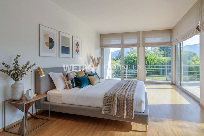 Lugano-Carona: modern villa in Carona with a view of Lake Lugano, nestled in greenery with privacy (7)
