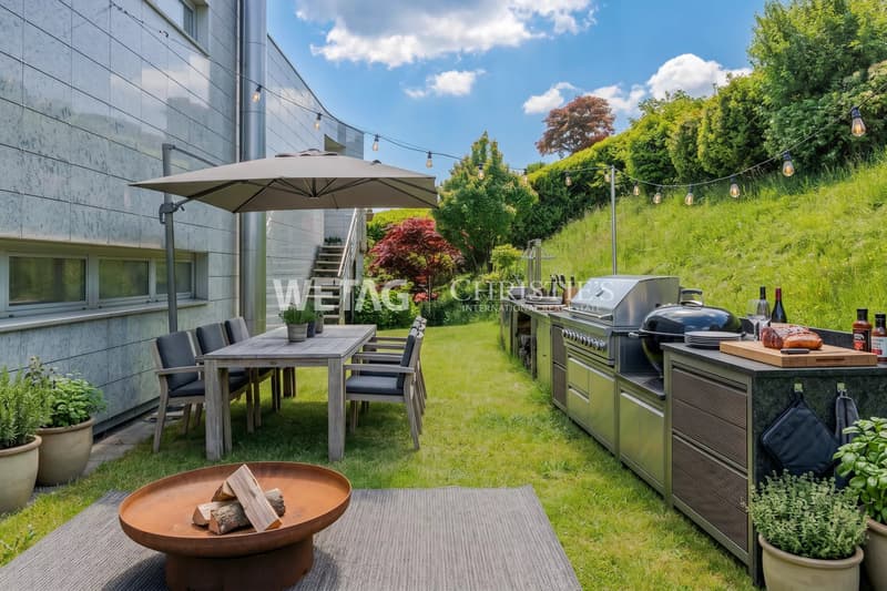 Lugano-Carona: modern villa in Carona with a view of Lake Lugano, nestled in greenery with privacy (12)