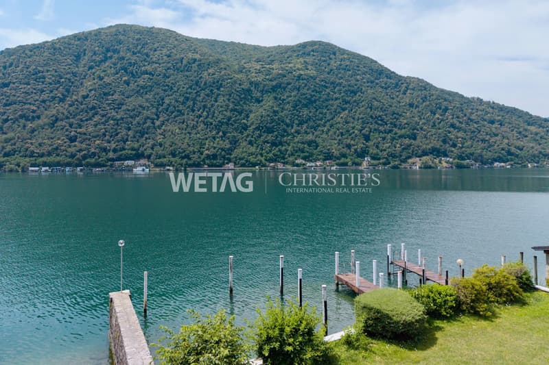 Appartamento penthouse in vendita direttamente sul lago a Lugano-Maroggia con piscina interna/esterna, posti barca e seconda casa (10)