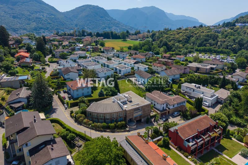 Grosszügige, vollständig renovierte 4.5-Zimmer-Wohnung in Lugano-Comano zu verkaufen, ideal als Erst- oder Zweitwohnsitz (12)