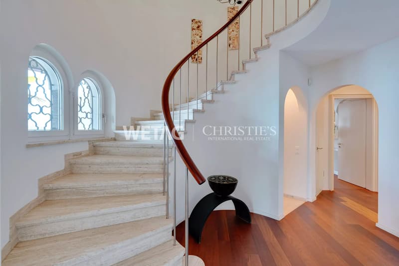Porto Ronco: Exclusive villa in Mediterranean style directly on the lake with boat moorings, ideal also as a holiday residence for sale (13)