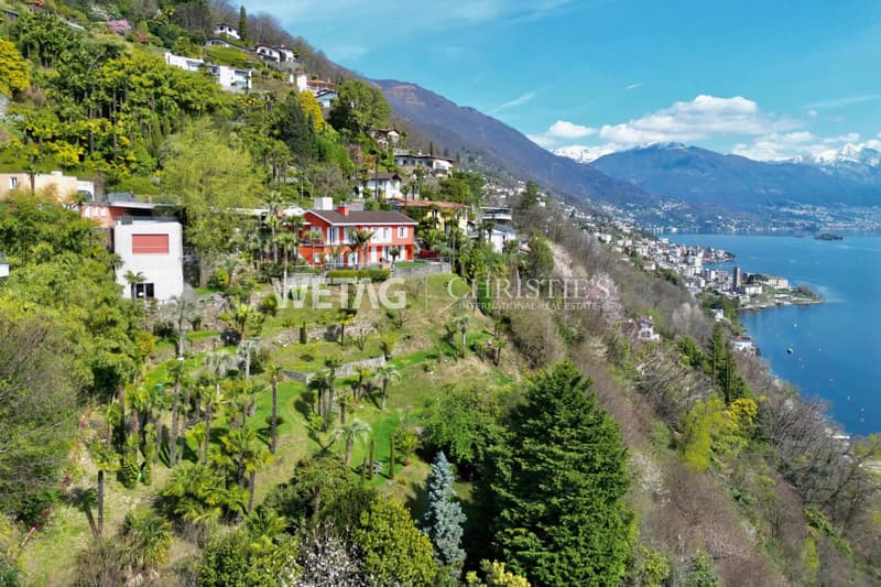 Exklusive Villa mit herrlichem Seeblick & idyllischem Garten in Brissago zu verkaufen, auch ideal als Ferienresidenz (13)