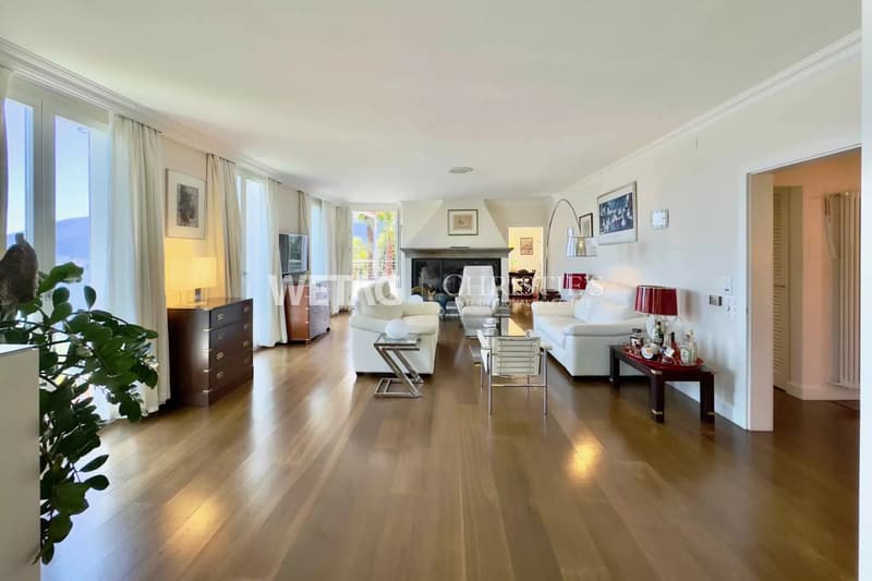 Exklusive Villa mit herrlichem Seeblick & idyllischem Garten in Brissago zu verkaufen, auch ideal als Ferienresidenz (4)