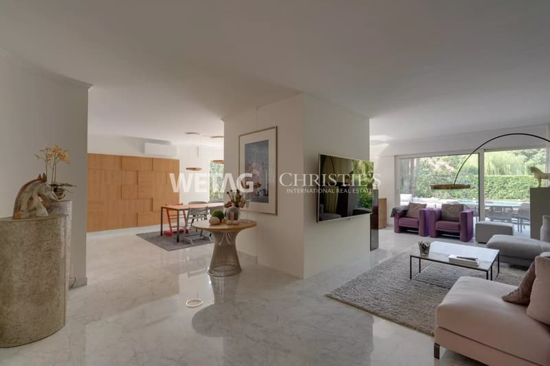 Exklusive & moderne Luxusvilla mit Aussenpool in privilegierter Lage zum Verkauf in Ascona (3)