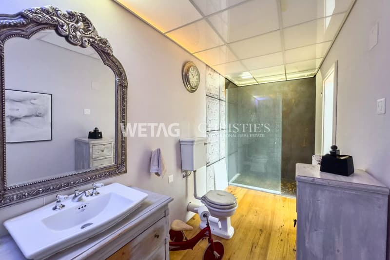 Moderne Villa im Loft-Stil mit Seeblick & Innenpool zum Verkauf in Ronco sopra Ascona (7)