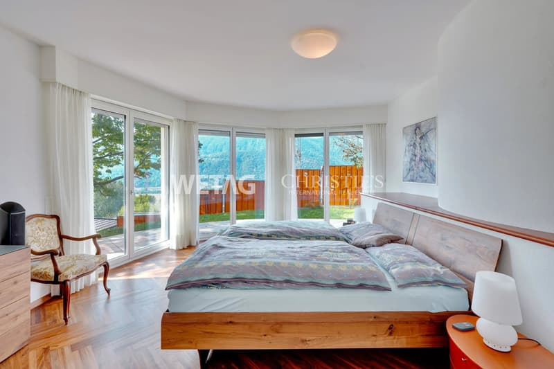 Elegante Villa zum Verkauf in Lugano-Vezia mit Innenpool & Grottino, 2022 vollständig renoviert ? Zweitwohnsitz möglich (5)