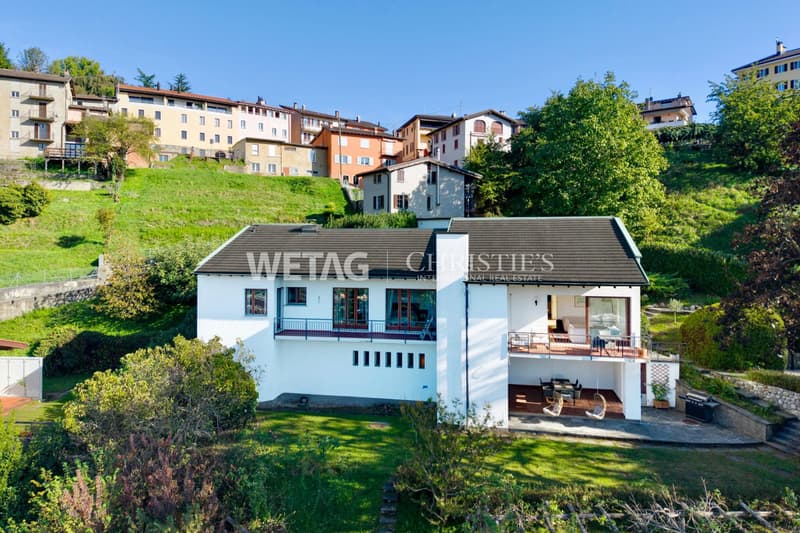 Einladende Villa mit Aussenpool & viel Privatsphäre in Lugano-Montagnola zu verkaufen ? Zweitwohnsitz möglich (1)