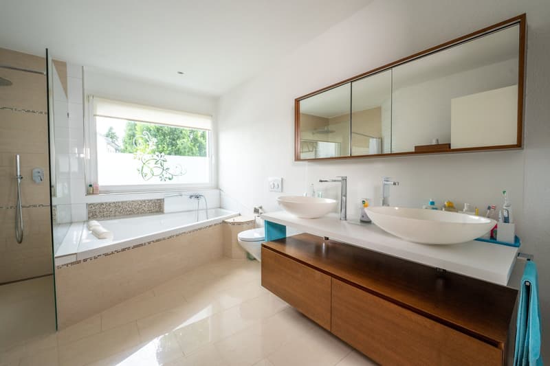 Living with comfort, privacy, and space for the whole family (6)