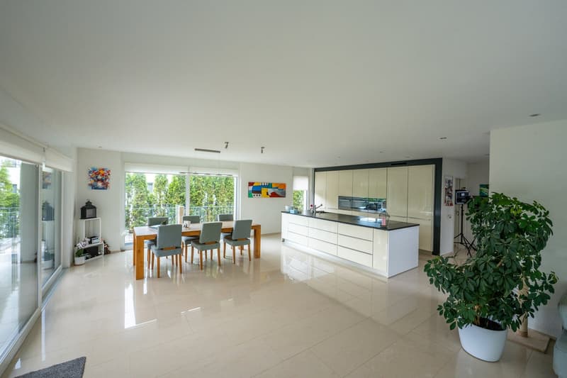 Living with comfort, privacy, and space for the whole family (3)