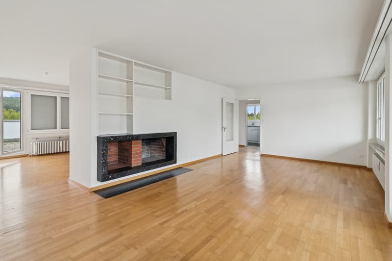 Wohnzimmer_mit_Blick_auf_Cheminee.jpg