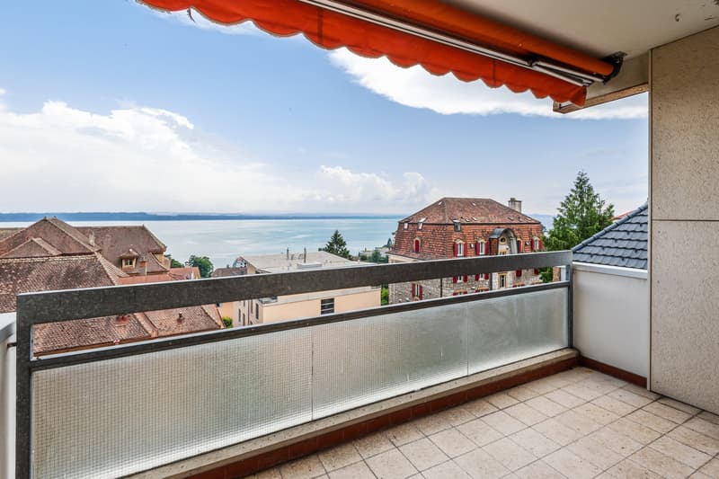 Balcon/terrasse/place