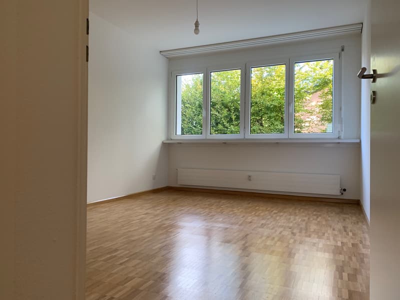 Charmante 2-Zimmerwohnung im Grünen (3)