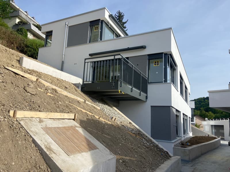 Modern city house with a view and roof terrace (5)